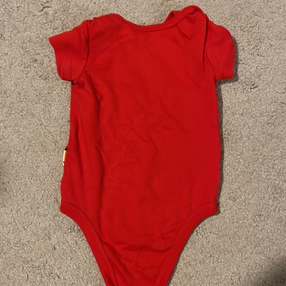 DC Justice League 3-6M Onesie Bundle (3) - Picture 8 of 10